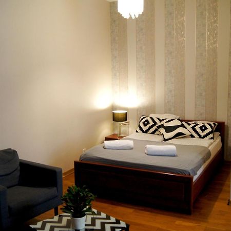 Cozy Old Town Apartments Krakow Ngoại thất bức ảnh