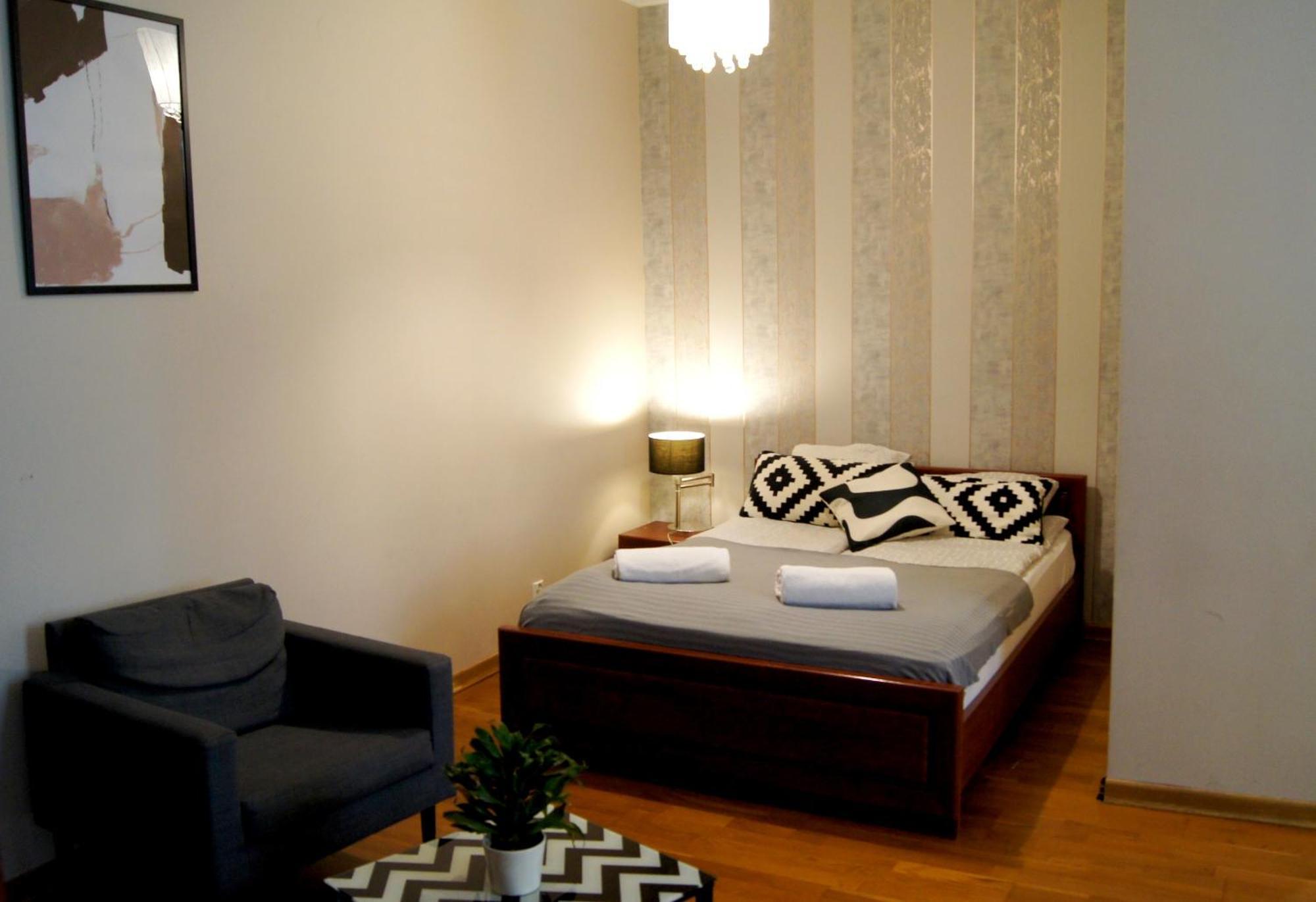 Cozy Old Town Apartments Krakow Ngoại thất bức ảnh