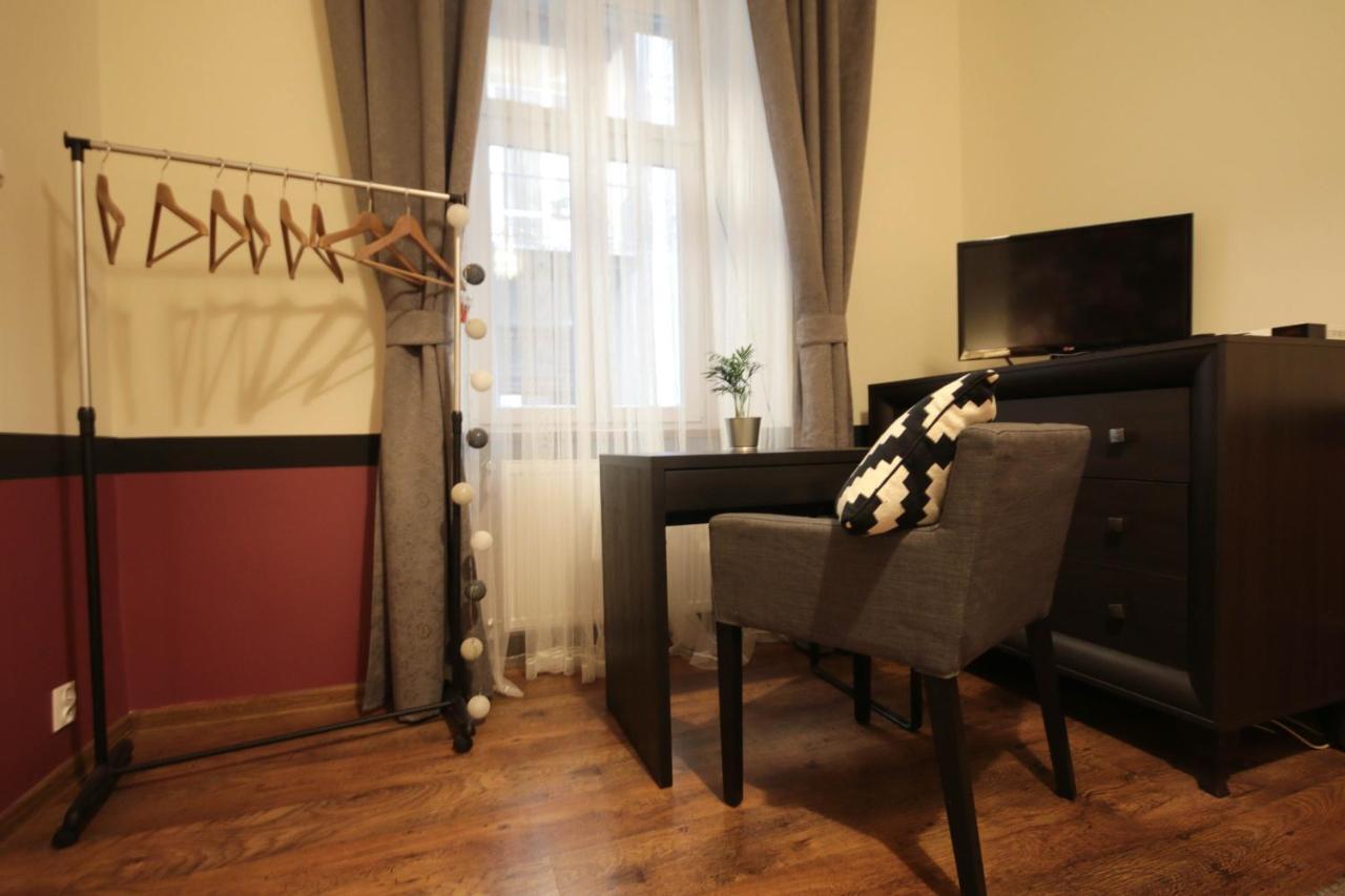 Cozy Old Town Apartments Krakow Ngoại thất bức ảnh